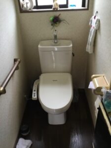 トイレ水漏れ　修理